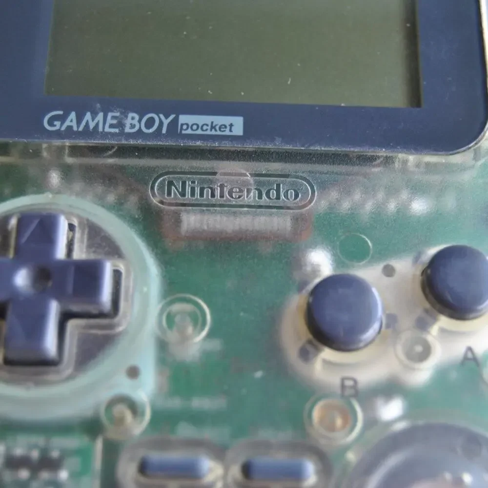 Clear Nintendo Gameboy Pocket